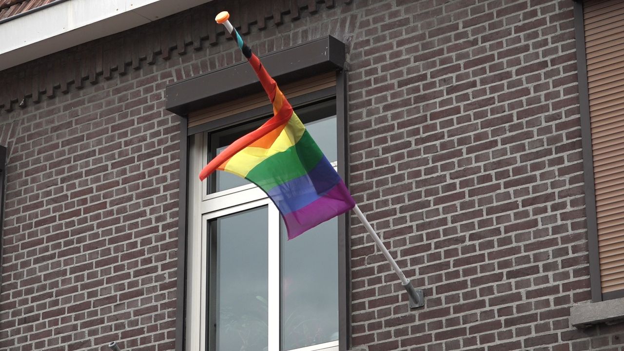 Gemeente hijst regenboogvlag niet tijdens Coming Out Day