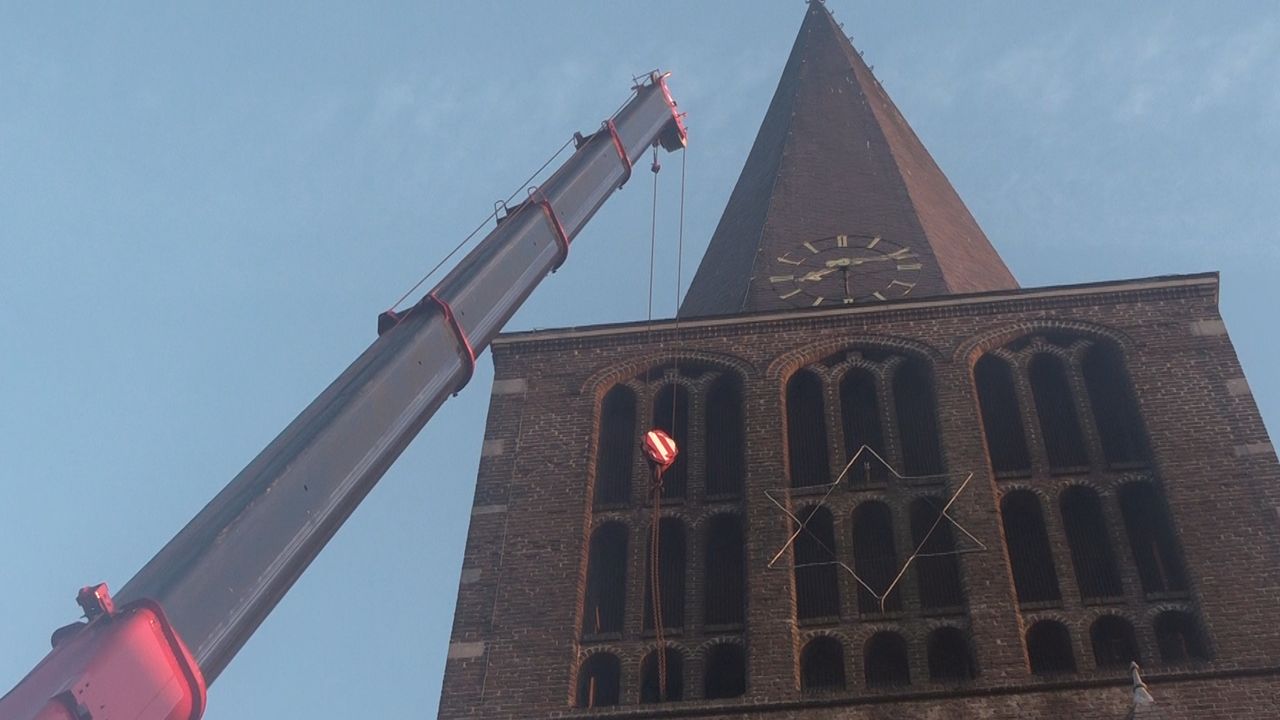 Kerktoren Sevenum krijgt nieuwe klokkenstoel