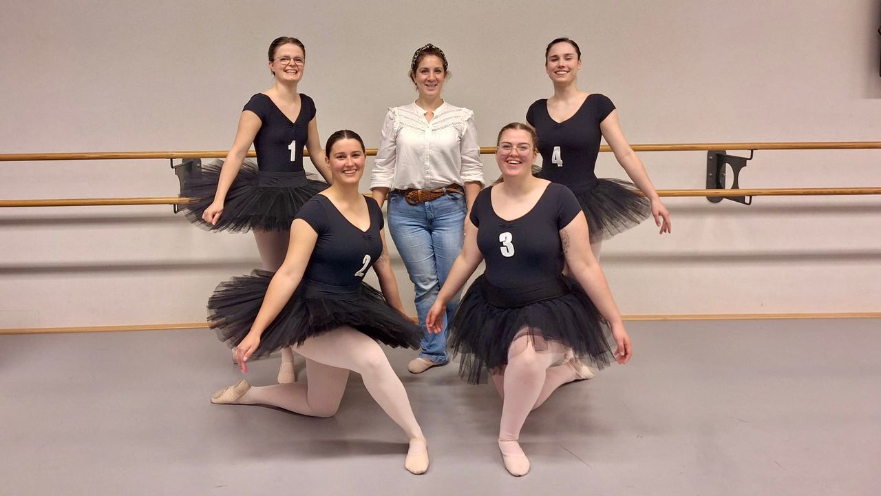 Alle leerlingen Balletschool Horst geslaagd voor examen