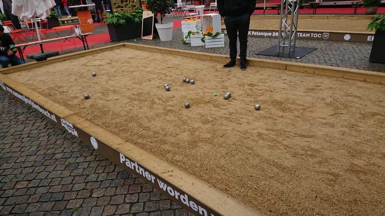 Grubbenvorstenaren schaffen mobiele jeu de boules-banen aan voor toernooien in Horst aan de Maas
