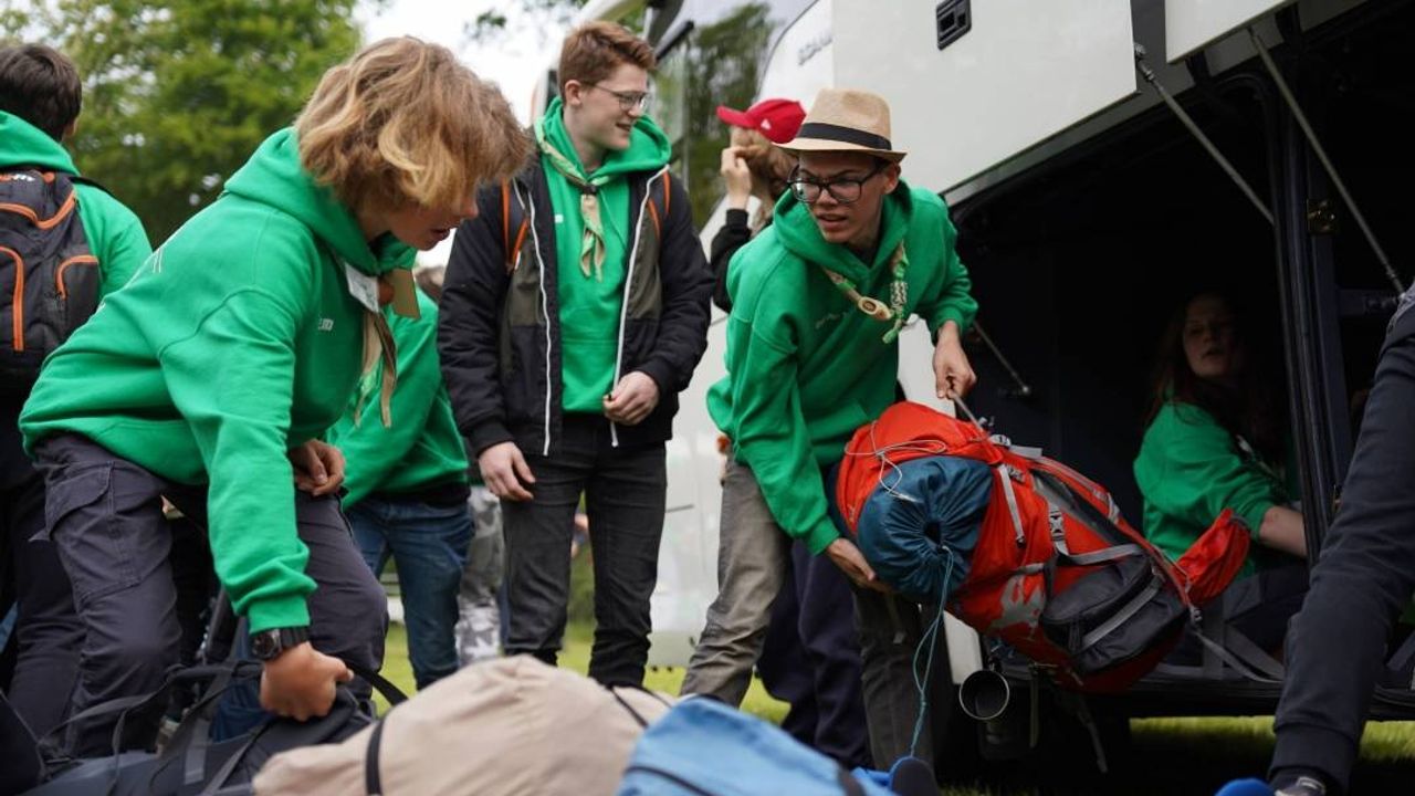 Munckhof vervoert Nederlandse scouts onderweg naar de World Scout Jamboree in Zuid-Korea