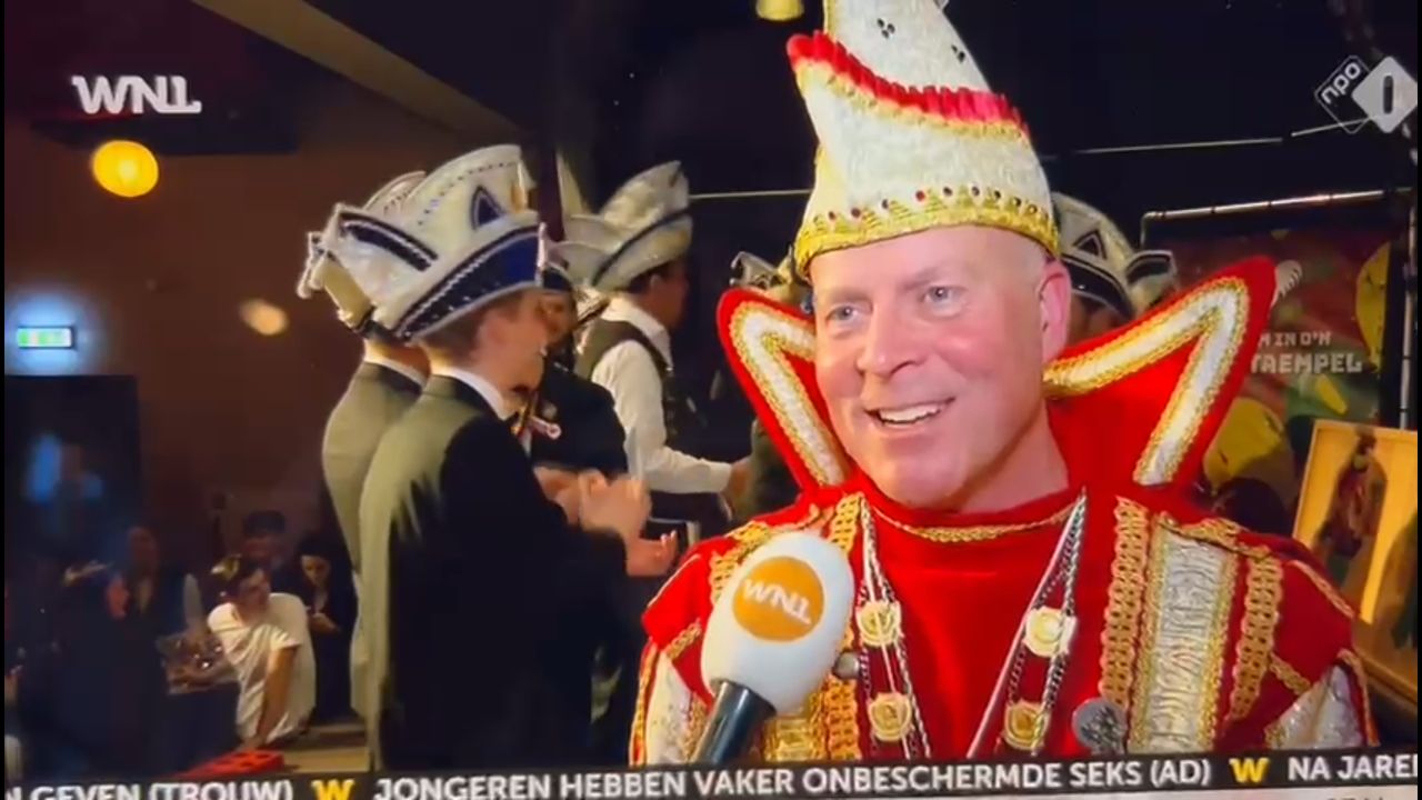 Landelijke pers heeft flink aandacht voor prins Raymond Knops: Radio 1 en WNL op bezoek in Hegelsom
