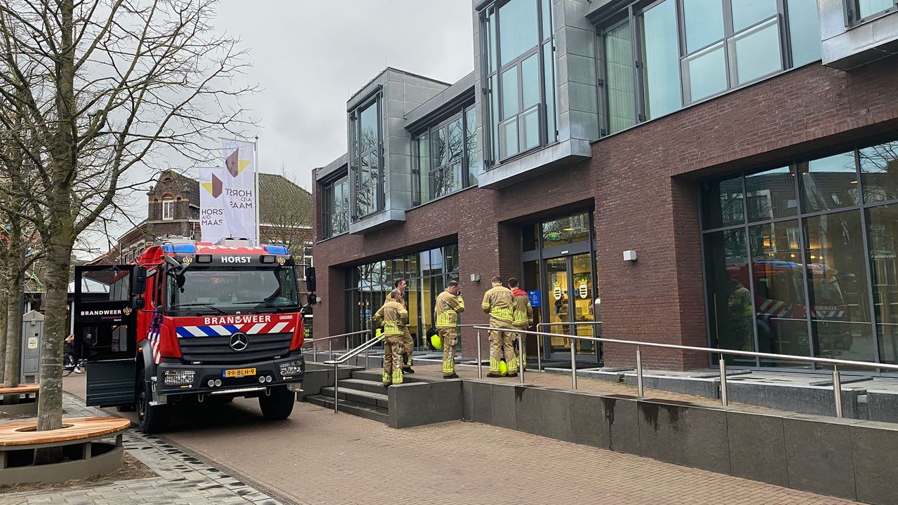 Brandalarm: Gemeentehuis in Horst ontruimd