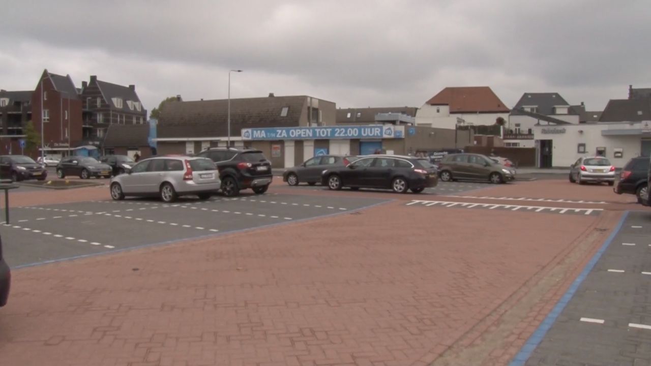 'Parkeerplaats Kerkeveld vaak gebruikt als racebaan'