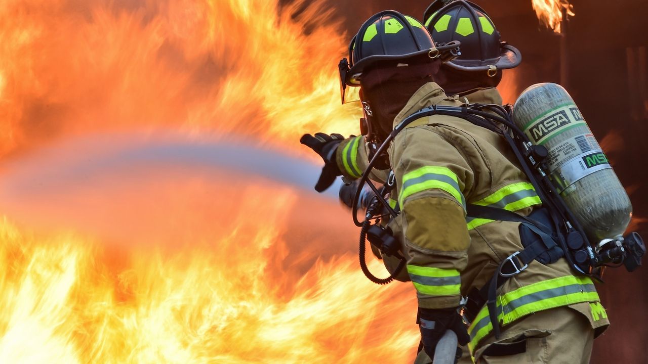 Vuurkorf oorzaak van uitgebrande keet