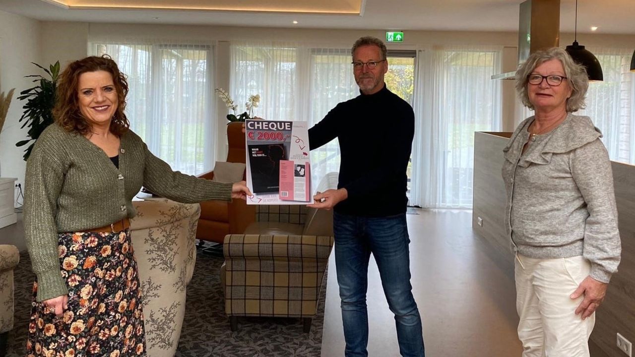 Geert van den Munckhof doneert opbrengst boek aan Hospice Doevenbos