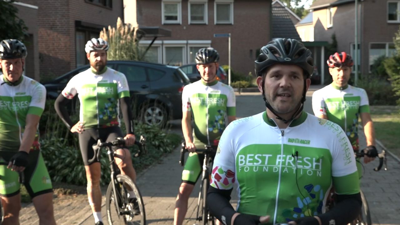 Hegelsommers klaar voor fietstocht van ruim 400 kilometer voor wensambulance