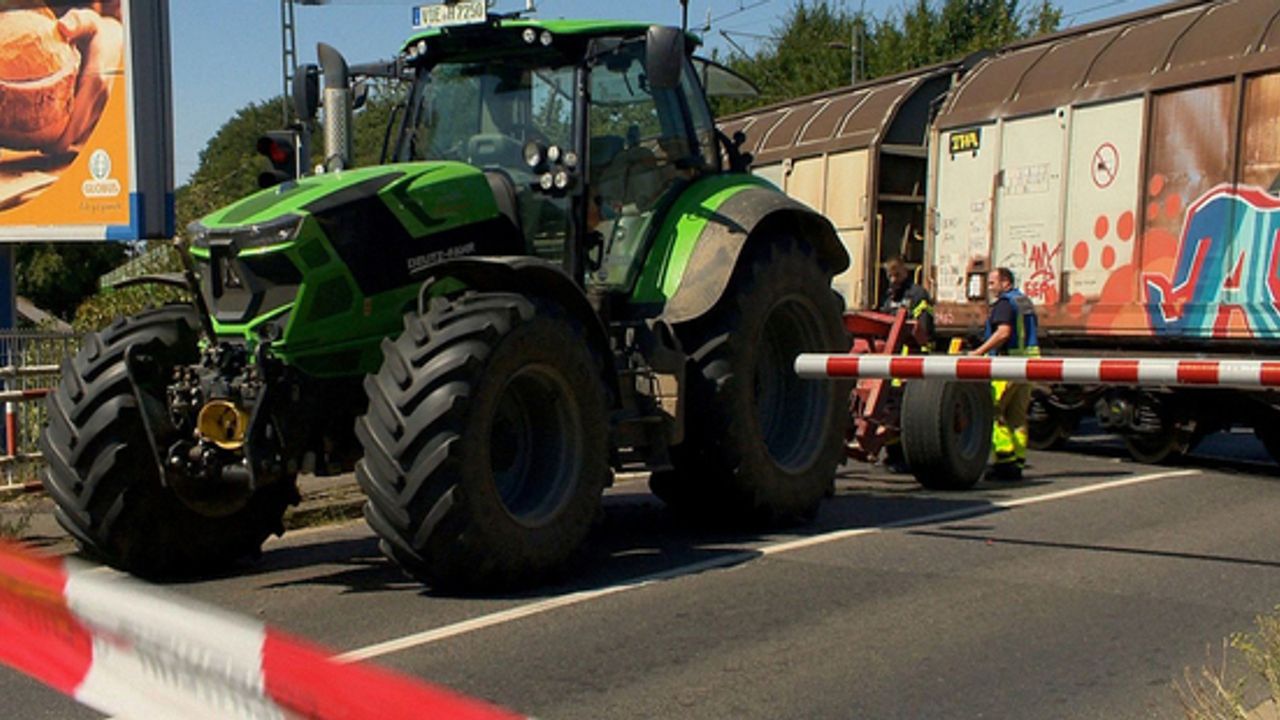 Treinverkeer naar Duitsland plat door botsing met tractor